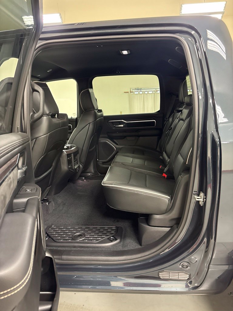 New 2027 RAM 1500 Laramie w/ Night Edition AWD/4WD image 21