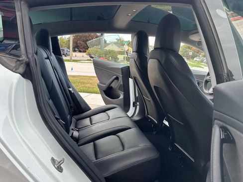 Used 2020 Tesla Model 3 Long Range image 21