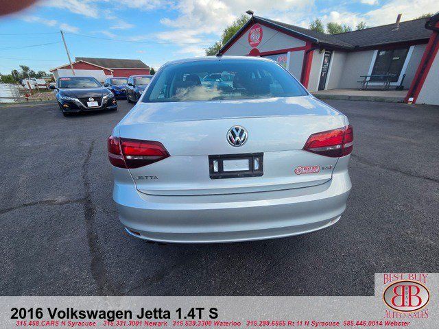 Used 2016 Volkswagen Jetta S FWD image 4