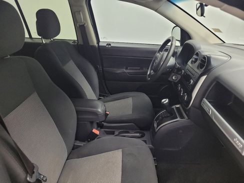 Used 2015 Jeep Compass Sport w/ Power Value Group image 21
