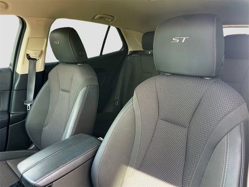 Used 2023 Buick Envision Preferred w/ Sport Touring Package image 11