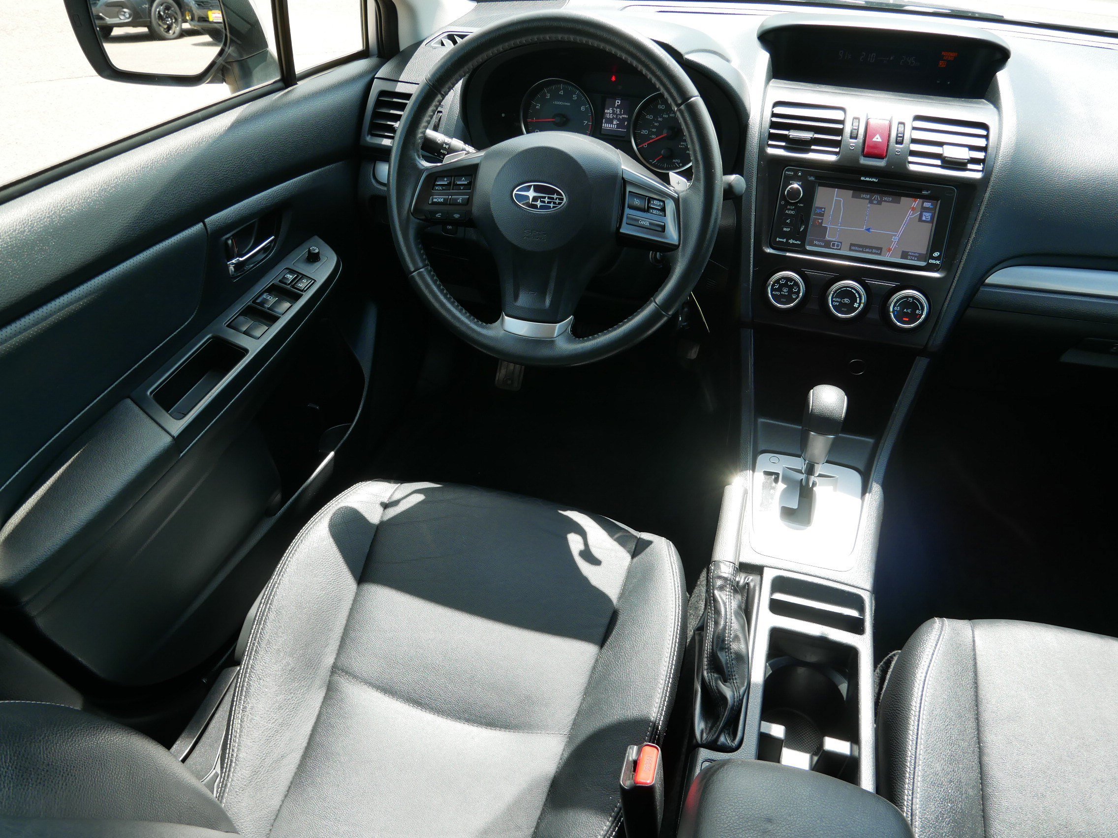 Used 2013 Subaru Crosstrek 2.0i Limited w/ Popular Pkg 2 AWD/4WD image 9