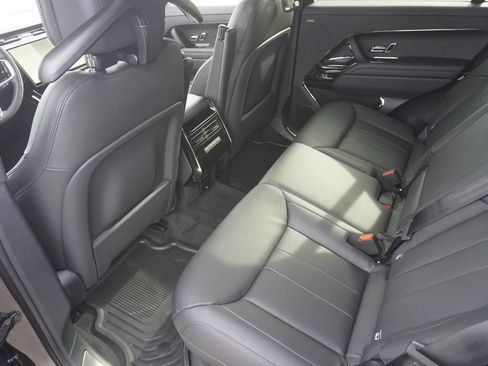 New 2026 Land Rover Range Rover Sport SE AWD/4WD image 28