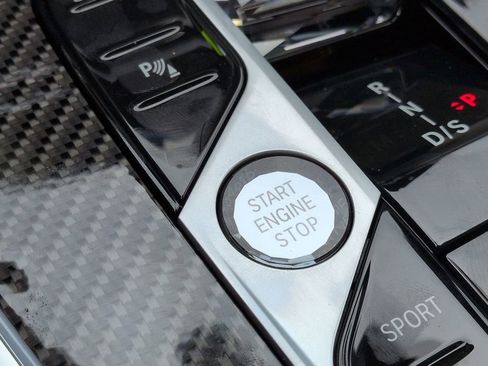 New 2026 BMW X7 M60i image 28