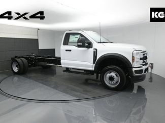 New 2025 Ford F550 XL 360° Tour