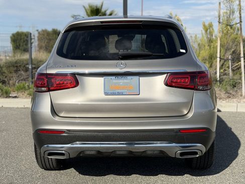 Used 2020 Mercedes-Benz GLC 300 image 9