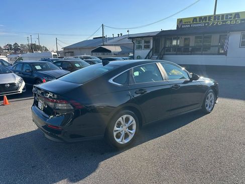 Used 2025 Honda Accord LX image 8