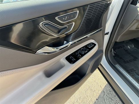 Certified 2022 Lincoln Corsair AWD w/ Premium Package image 20