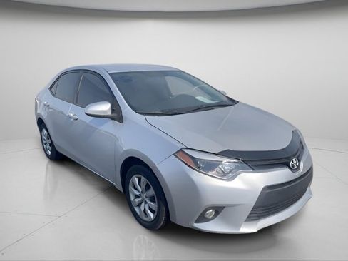 Used 2016 Toyota Corolla LE image 5