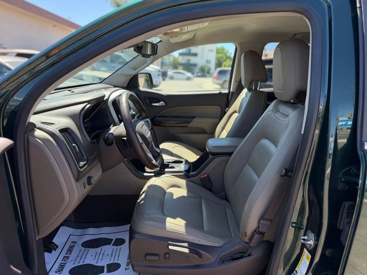 Used 2016 GMC Canyon SLT w/ LPO, Gearon Bar Package RWD image 25