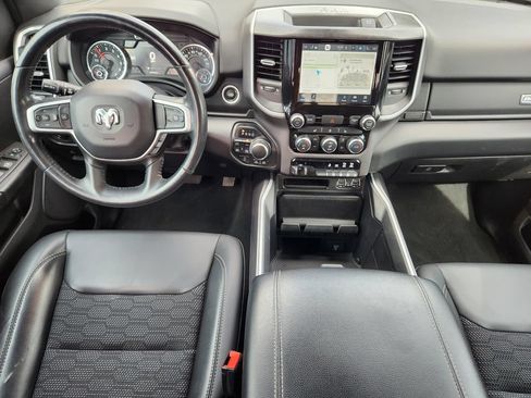 Used 2023 RAM 1500 Big Horn AWD/4WD image 10