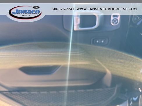 Used 2021 Jeep Wrangler Unlimited Sahara w/ Cold Weather Group image 8