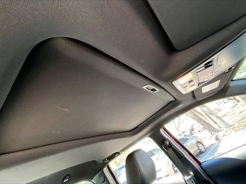 Used 2023 Toyota Tacoma Limited image 24