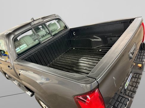 Used 2018 Toyota Tacoma SR w/ SR Convenience Package RWD image 45