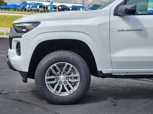New 2025 Chevrolet Colorado LT w/ LT Convenience Package image 5