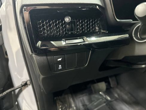 Used 2024 Honda CR-V EX-L image 15