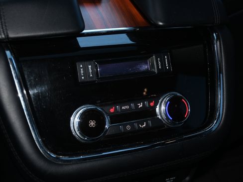 Used 2021 Lincoln Navigator L Reserve image 17