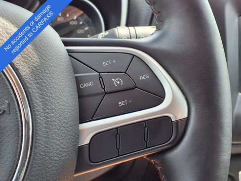 Used 2018 Jeep Compass Latitude w/ Popular Equipment Group AWD/4WD image 28