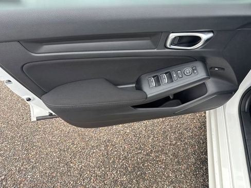 Used 2024 Honda Civic Sport image 6