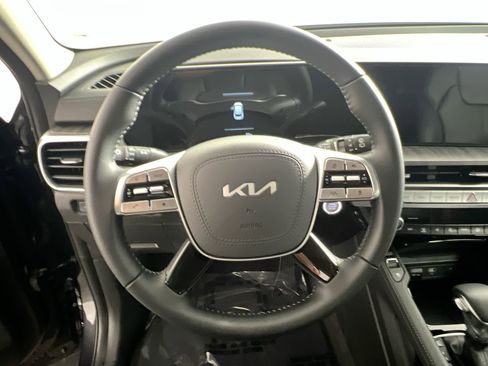 New 2025 Kia Telluride EX image 17