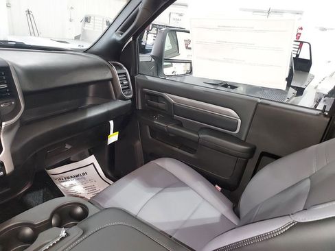 New 2026 RAM 4500 Tradesman w/ Chrome Appearance Group AWD/4WD image 11