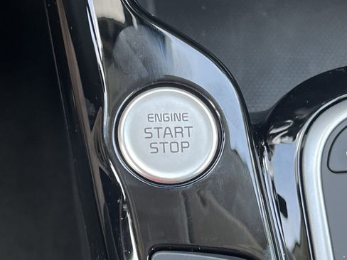 New 2025 Kia Soul S image 11