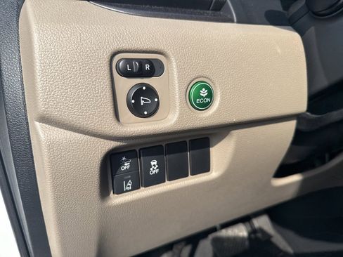 Used 2021 Honda Pilot EX image 20