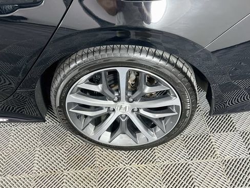 Certified 2024 Honda Civic Touring image 34