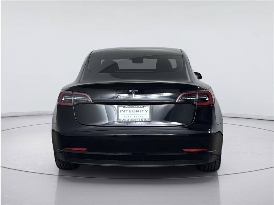 Used 2023 Tesla Model 3 Standard Range RWD image 4