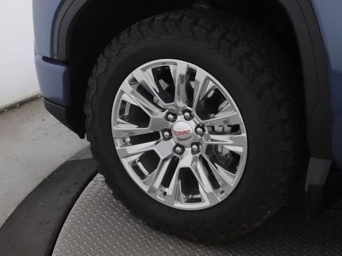 Used 2024 GMC Sierra 1500 Denali AWD/4WD image 13
