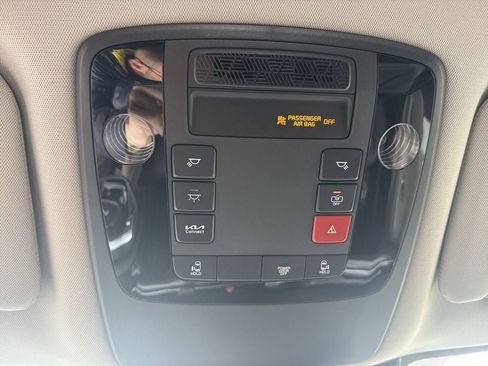 New 2026 Kia Carnival LXS image 35