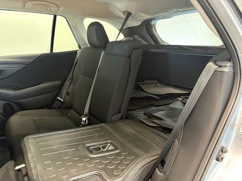 Used 2023 Subaru Outback Premium AWD/4WD image 10