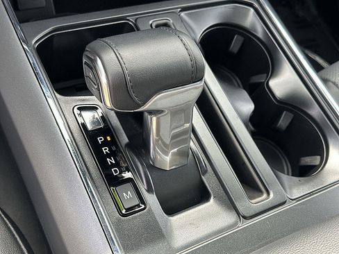 Used 2025 Ford F150 Lariat AWD/4WD image 15