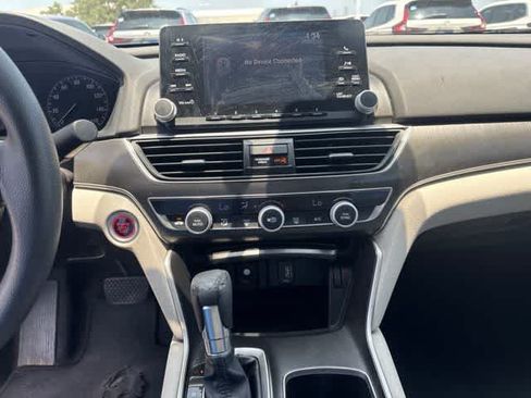 Used 2018 Honda Accord LX image 18