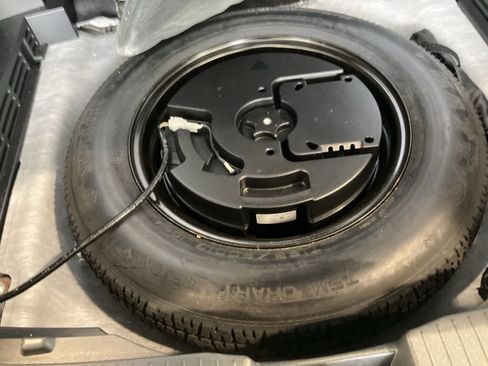 Used 2023 Nissan Rogue SV image 27