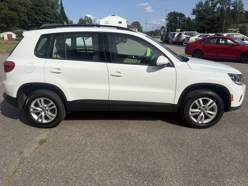 Used 2017 Volkswagen Tiguan S AWD/4WD image 12