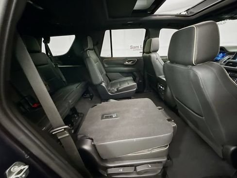 Used 2023 Chevrolet Tahoe Premier w/ Premium Package AWD/4WD image 31