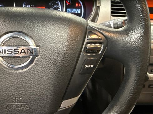 Used 2011 Nissan Murano S image 19