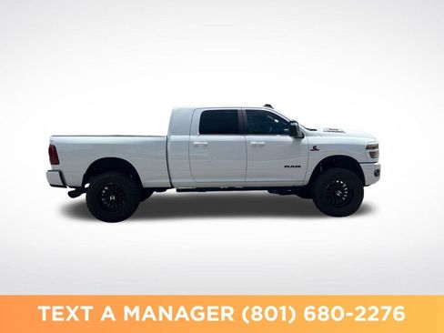 Used 2025 RAM 2500 Laramie AWD/4WD image 6