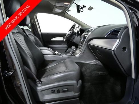 Used 2013 Lincoln MKX AWD w/ Class II Trailer Tow Pkg image 11