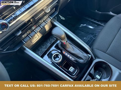 Used 2023 Chevrolet Colorado LT w/ LT Convenience Package image 24