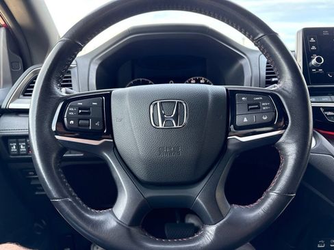 Used 2025 Honda Odyssey Sport-L image 16