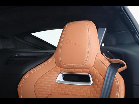 Used 2024 Jaguar F-TYPE R AWD/4WD image 21
