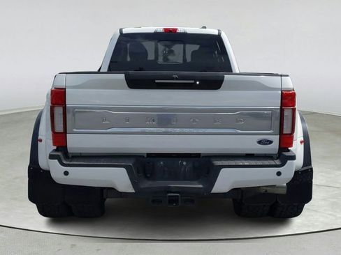 Used 2022 Ford F450 Limited w/ FX4 Off-Road Package AWD/4WD image 12