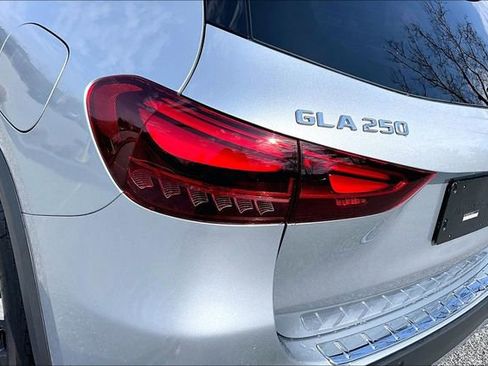 Certified 2026 Mercedes-Benz GLA 250 4MATIC image 26