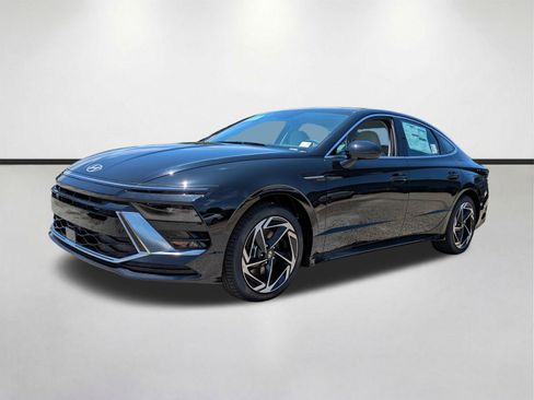 New 2026 Hyundai Sonata SEL FWD image 9