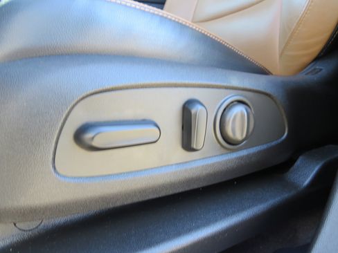 Used 2018 GMC Terrain SLT w/ Preferred Package image 20