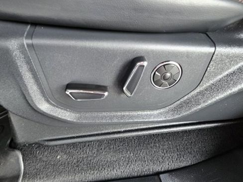 Used 2022 Ford F350 Platinum image 15