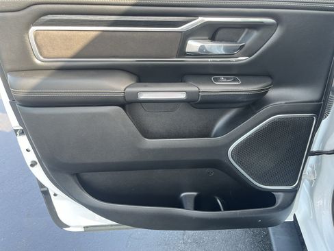 Used 2023 RAM 1500 Laramie AWD/4WD image 36