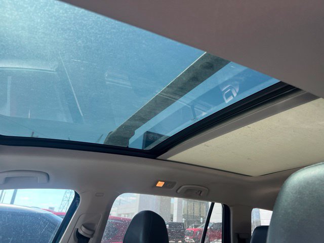 Used 2018 Volkswagen Atlas SEL FWD image 12